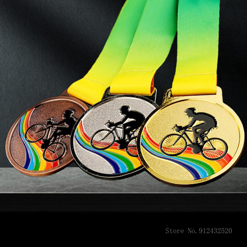 جوائز الدراجات الرياضية الإبدا - مراجعة Mountain Biking Competition وسعره